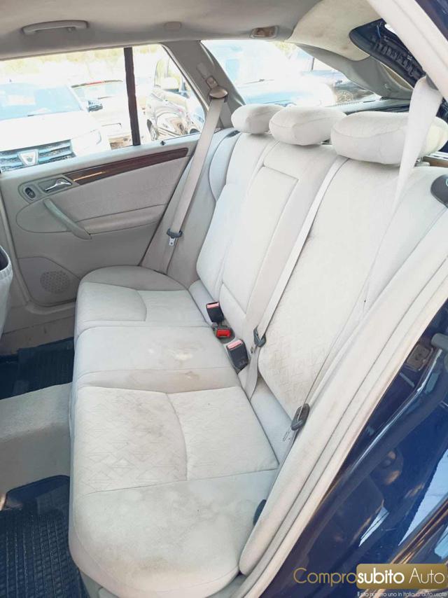 MERCEDES-BENZ C 220 usata, con Airbag testa