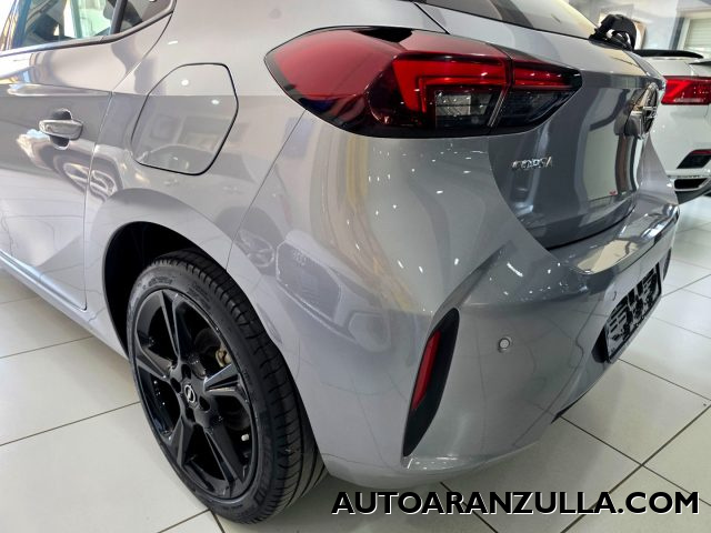 OPEL Corsa usata, con Touch screen