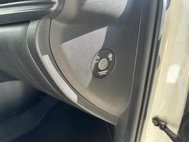 HYUNDAI Bayon usata, con Airbag posteriore