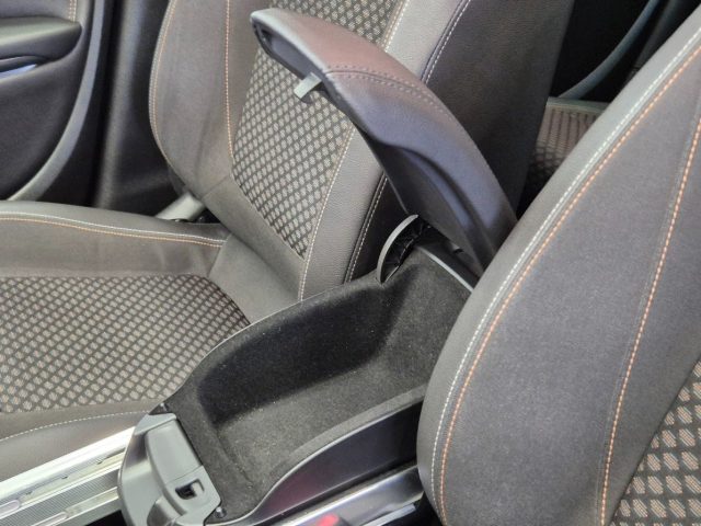 OPEL Zafira usata, con Monitoraggio pressione pneumatici