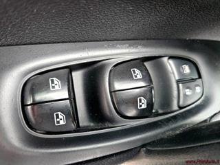 NISSAN Qashqai usata, con Touch screen