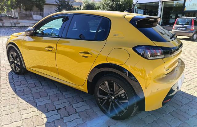 PEUGEOT 208 usata, con Boardcomputer