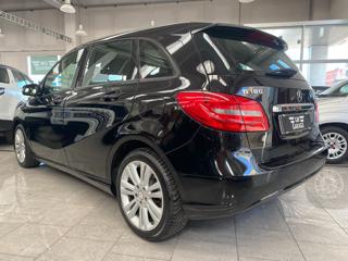 MERCEDES-BENZ B 180 usata, con Climatizzatore