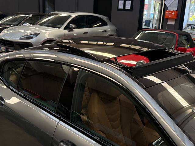 BMW 840 usata, con Luci diurne LED