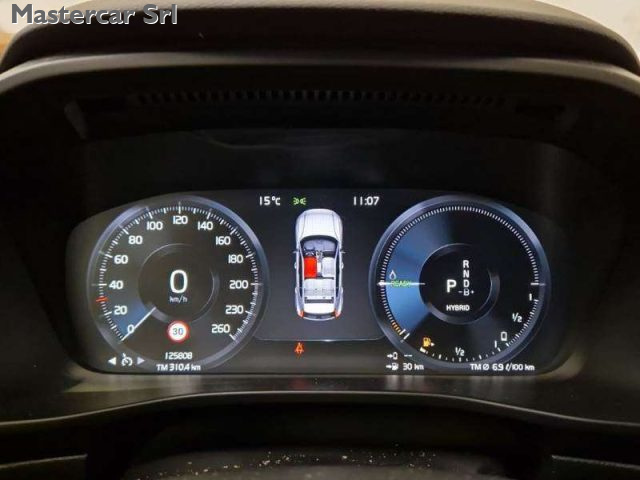 VOLVO XC40 usata, con Alzacristalli elettrici