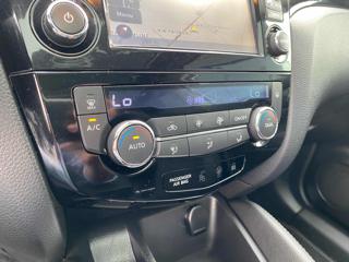 NISSAN Qashqai usata, con Interni in pelle