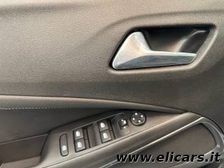 OPEL Crossland usata, con Luci diurne LED