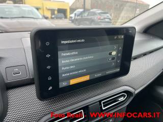 DACIA Sandero usata, con Luci diurne LED