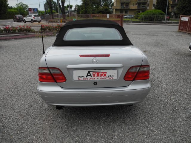 MERCEDES-BENZ CLK 200 usata 82