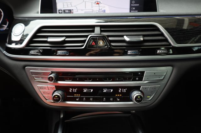 BMW 730 usata, con Apple CarPlay