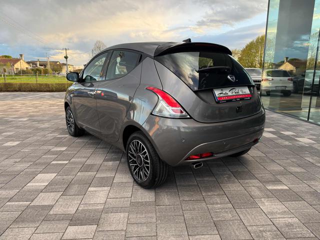 LANCIA Ypsilon usata, con Airbag Passeggero