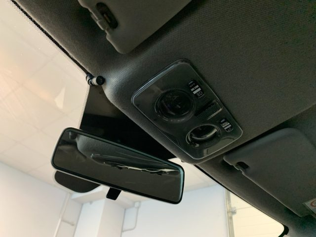 LANCIA Ypsilon usata, con Autoradio digitale