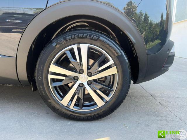 PEUGEOT 3008 usata, con Regolazione elettrica sedili