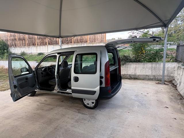 RENAULT Kangoo usata 42