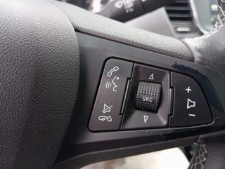 OPEL Astra usata, con USB