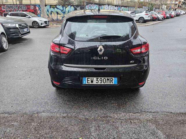 RENAULT Clio usata, con Alzacristalli elettrici