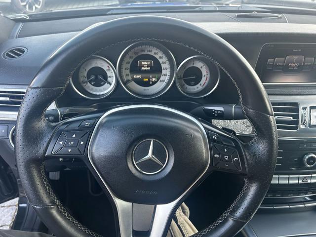 MERCEDES-BENZ E 220 usata, con Boardcomputer