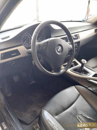 BMW 320 usata, con Sedile posteriore sdoppiato