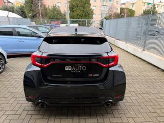 TOYOTA Yaris usata, con Boardcomputer