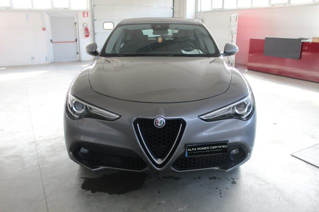 ALFA ROMEO Stelvio usata, con Airbag