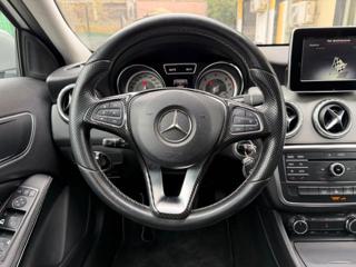 MERCEDES-BENZ GLA 200 usata, con Sistema di navigazione