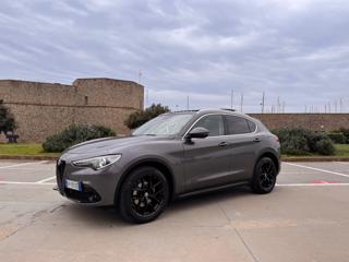 ALFA ROMEO Stelvio usata, con Fari bi-xeno