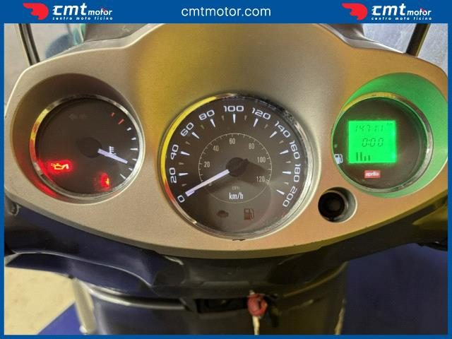 APRILIA Scarabeo 500 usata 4