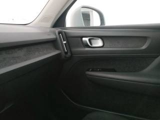 VOLVO XC40 usata, con Volante in pelle
