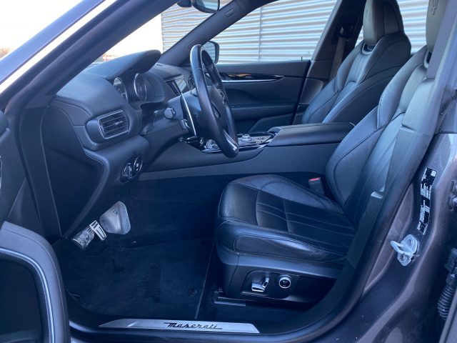 MASERATI Levante usata, con ESP