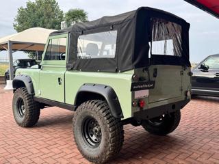 LAND ROVER Defender usata, con Controllo trazione
