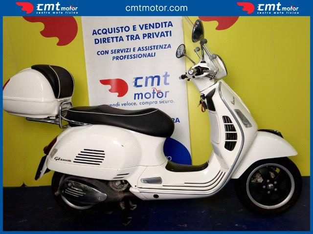 VESPA GTS 300 usata 0