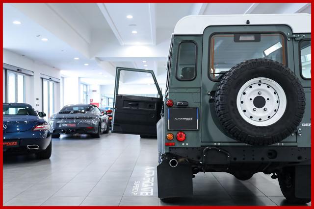 LAND ROVER Defender usata, con Volante in pelle