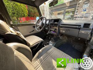 SUZUKI Samurai usata 11