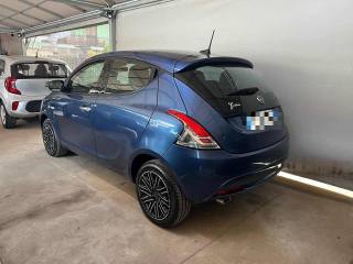 LANCIA Ypsilon usata, con Airbag