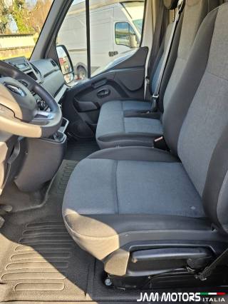 RENAULT Master usata, con Bracciolo