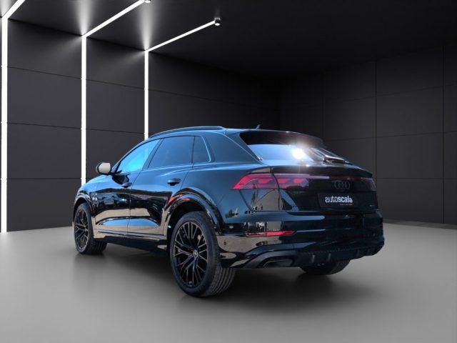 AUDI Q8 usata, con Airbag laterali