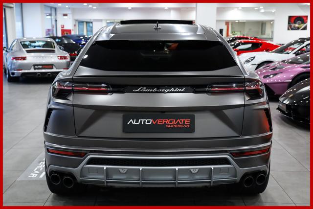 LAMBORGHINI Urus usata, con Autoradio