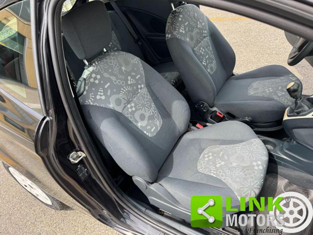 FORD Ka usata, con Kit fumatori