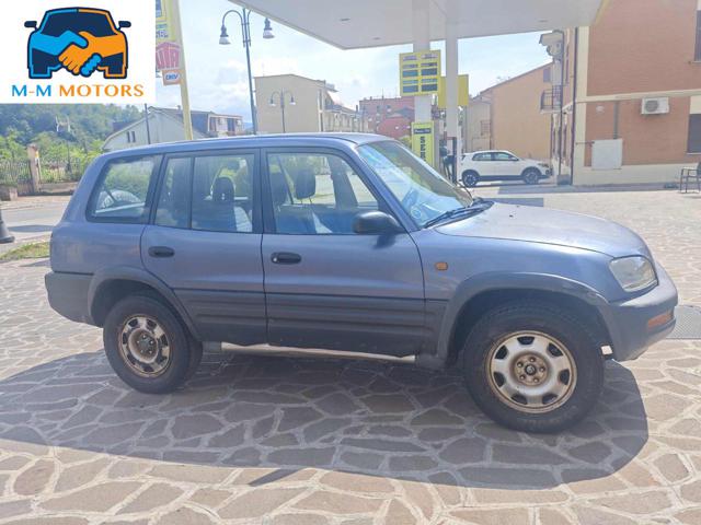 TOYOTA RAV 4 usata, con Tettuccio apribile