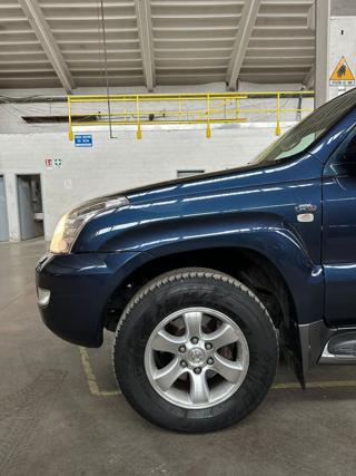 TOYOTA Land Cruiser usata, con Autoradio