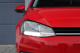 VOLKSWAGEN Golf usata, con Touch screen