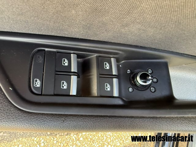 AUDI A4 usata, con Sensori di parcheggio posteriori