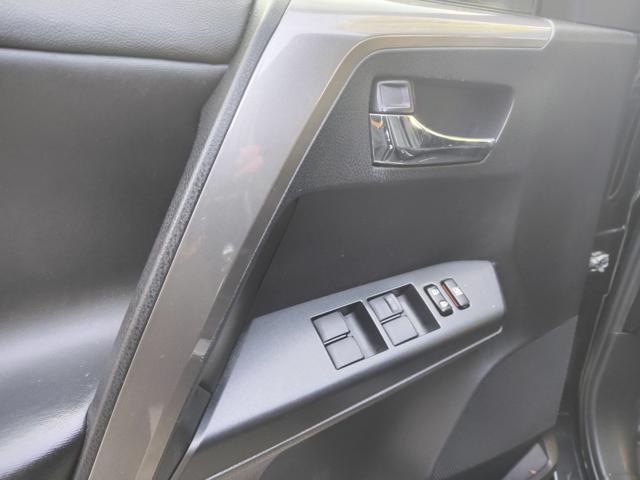 TOYOTA RAV 4 usata, con Servosterzo