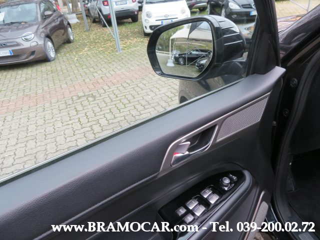 SSANGYONG REXTON usata, con Controllo automatico clima