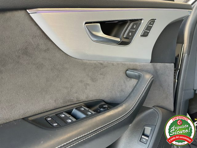 AUDI Q8 usata, con Cronologia tagliandi