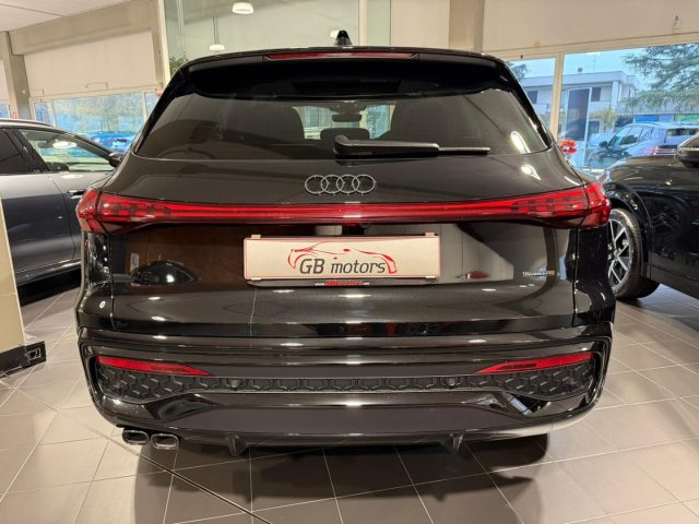 AUDI Q5 usata, con Autoradio