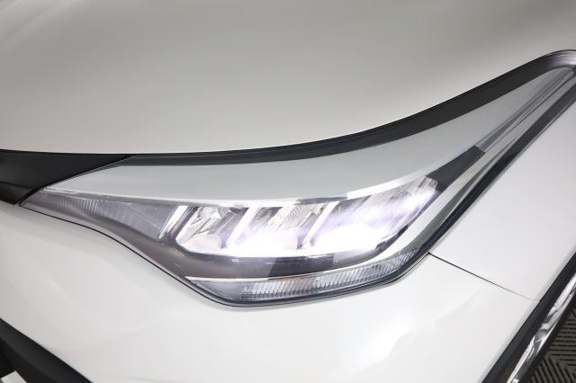 TOYOTA C-HR usata 6