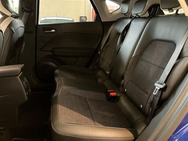 RENAULT Captur usata, con USB