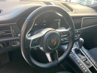 PORSCHE Macan usata, con Controllo trazione
