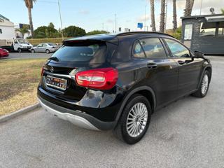 MERCEDES-BENZ GLA 200 usata, con Cerchi in lega